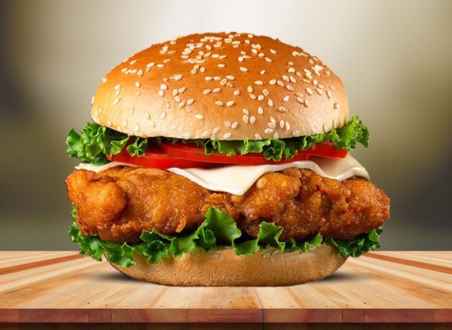 CHICKEN FILLET BURGER